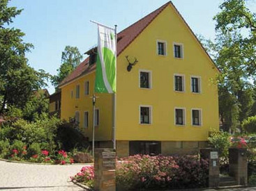 Das Bild zeigt das Forstamt Kusel