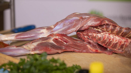Das Bild zeigt: Sauber zerwirktes Wildfleisch