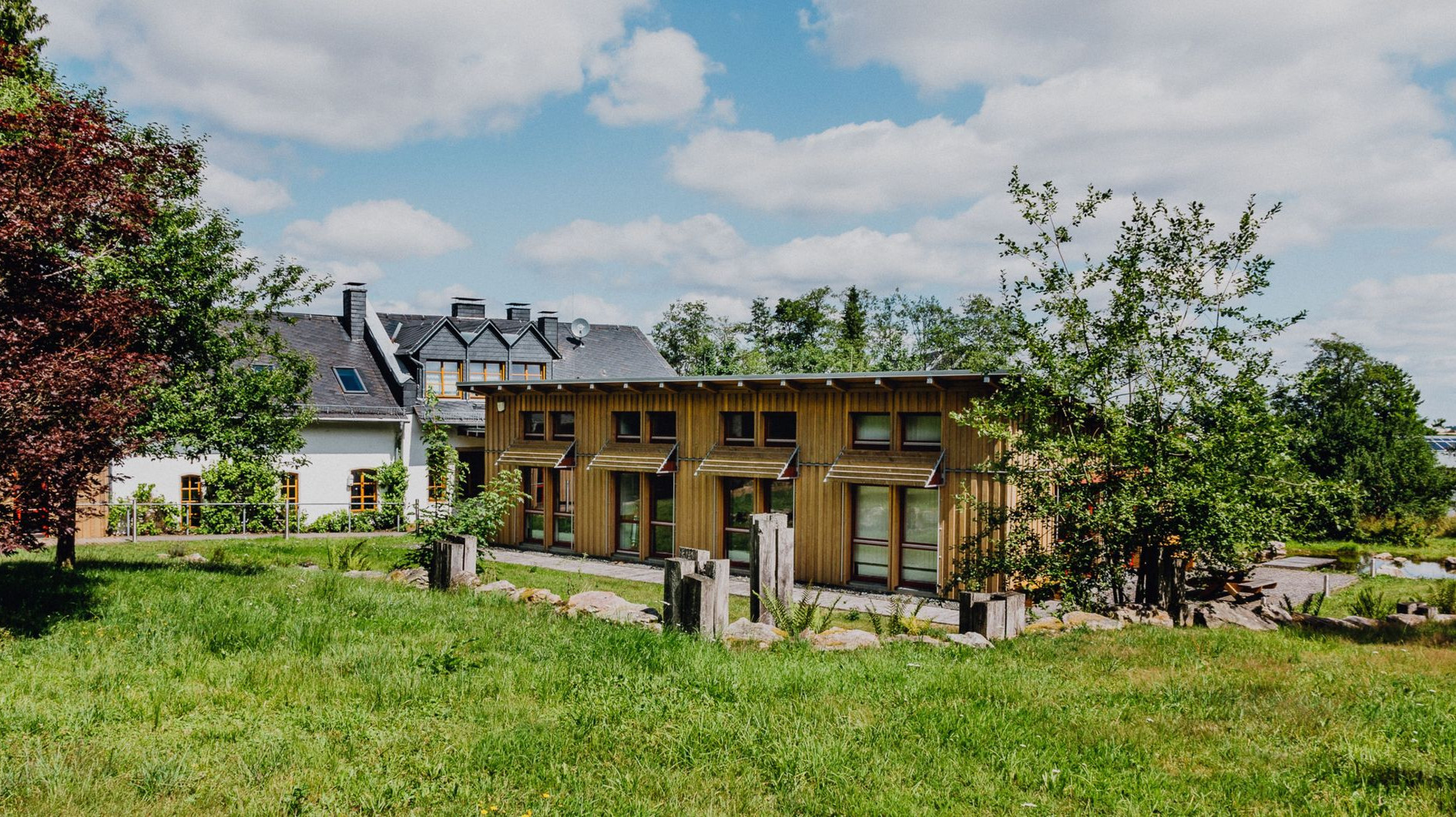 Das Bild zeigt das Forstamtsgebäude Kastellaun